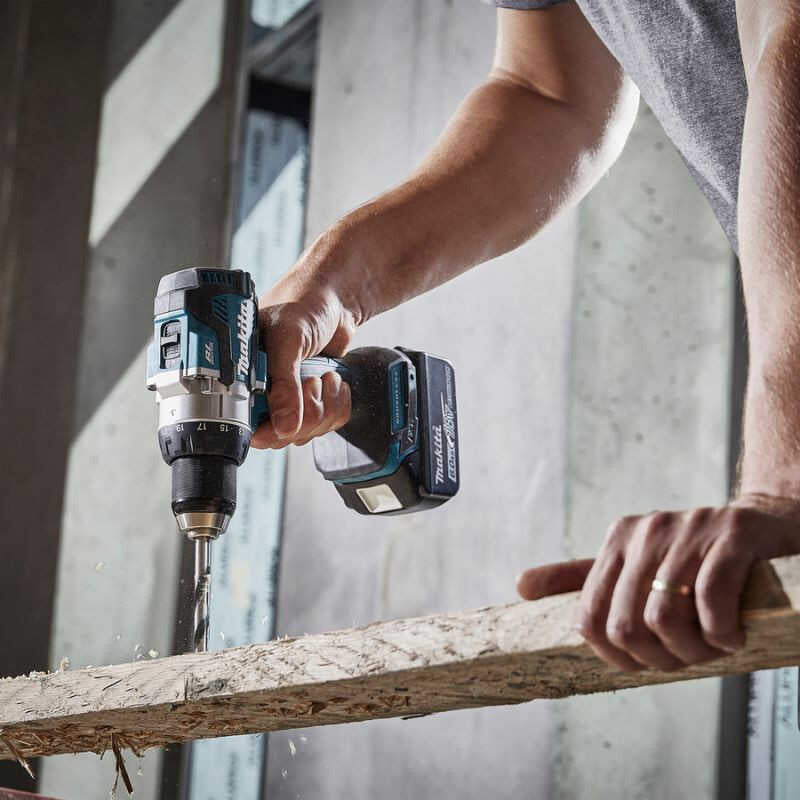 Perceuse visseuse MAKITA LXT ® DDF489Z 18V Li-Ion - 70 Nm  (vendu sans batterie)